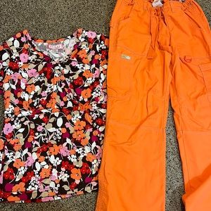 Koi small scrub set.